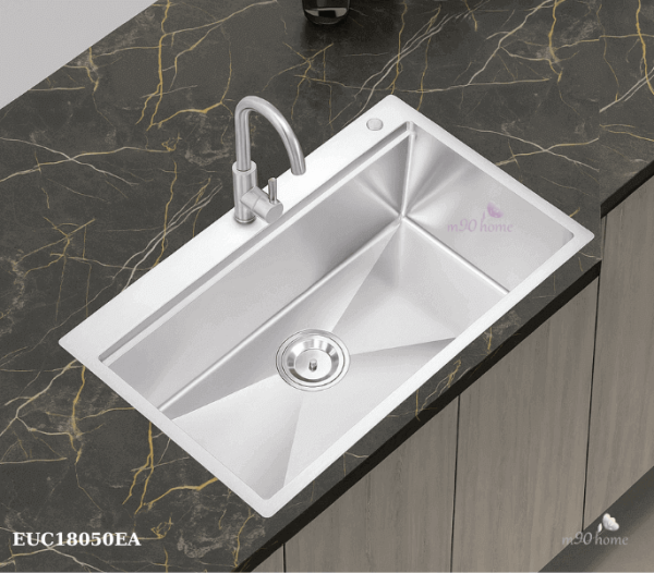 Chậu rửa chén bát 1 ngăn lớn dương bàn Eurogold đẹp hiện đại kích thước 80x50 EUC18050EA